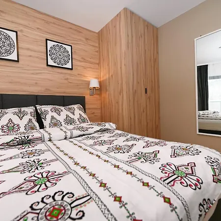 Apartment Malinova 36