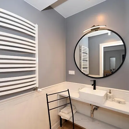 Appartement Malinova 36