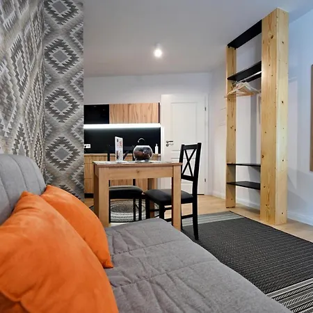 Apartment Malinova 36