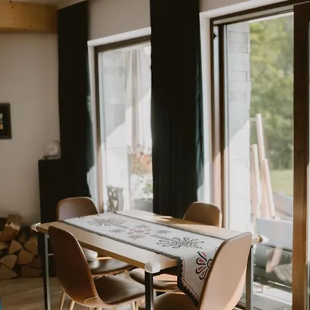 Apartment Malinova 36