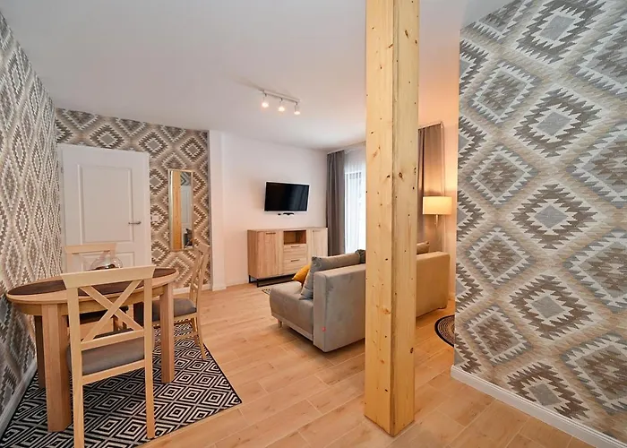 Апартаменты Malinova 36 *