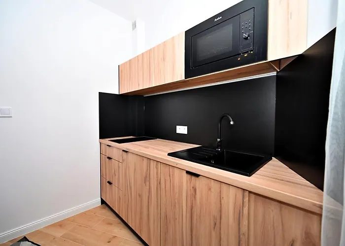 Апартаменты Malinova 36