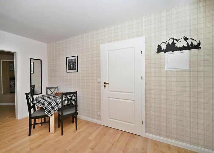 Malinova 36 Апартаменты *