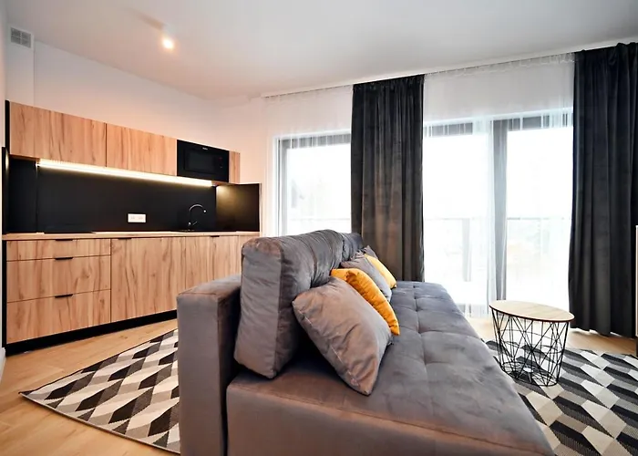 Апартаменты Malinova 36 *