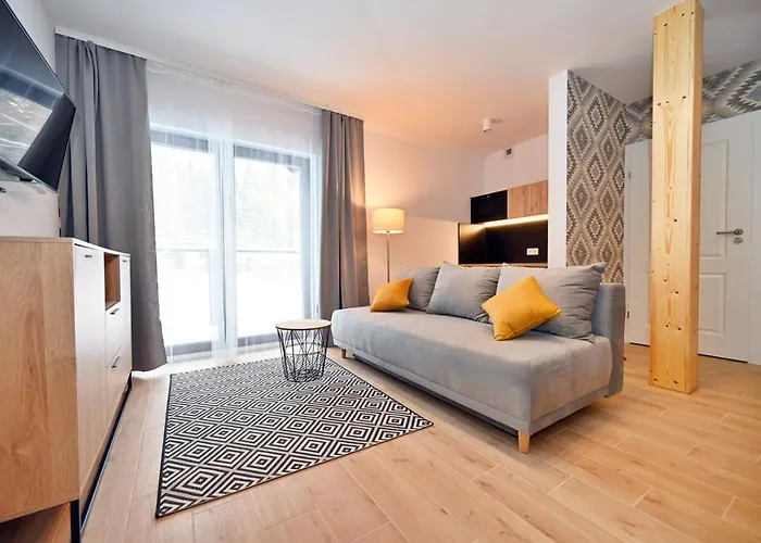 Апартаменты Malinova 36 *